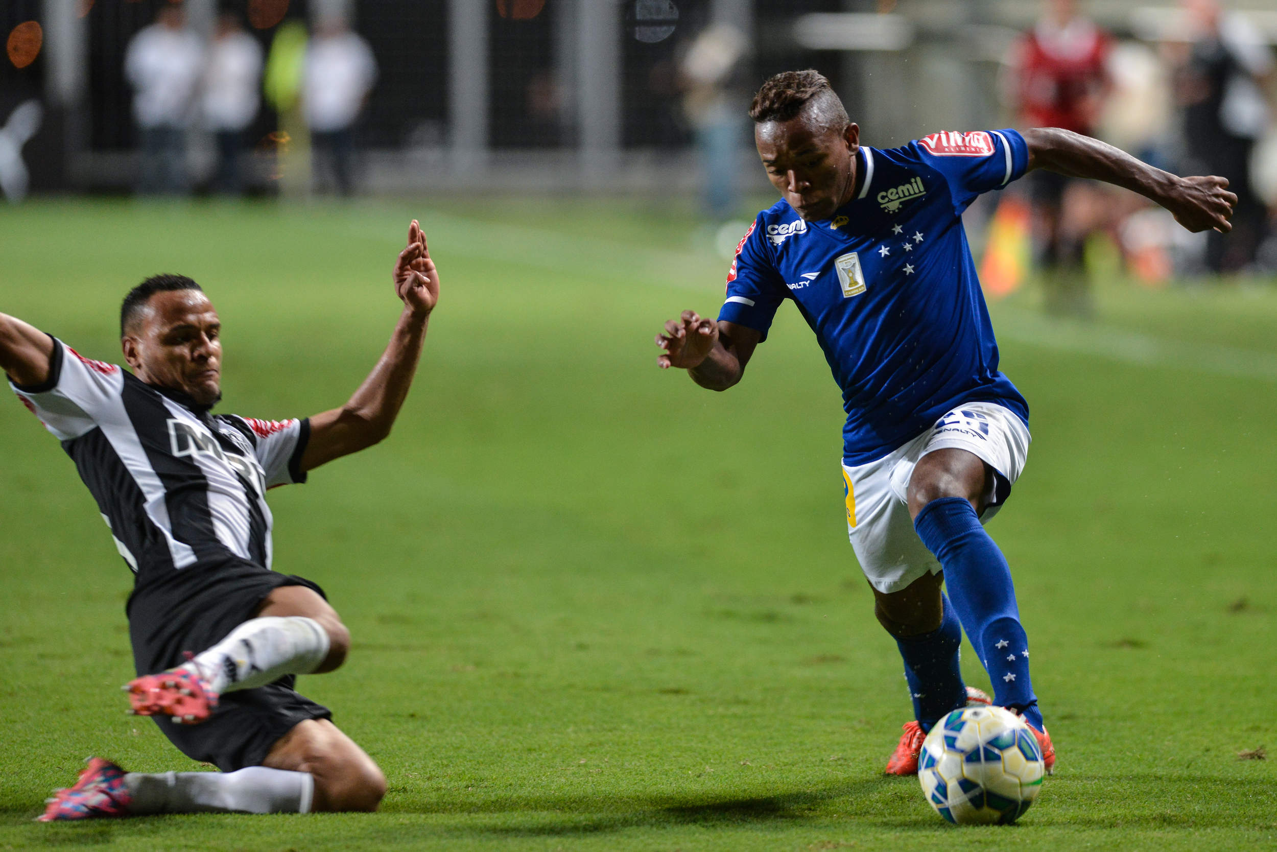 Cruzeiro vence Atlético, por 3 a 0, na Arena Independência.